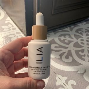 Ilia Super Serum Skin Tint